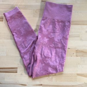 Gym shark adapt seamless camo leggings